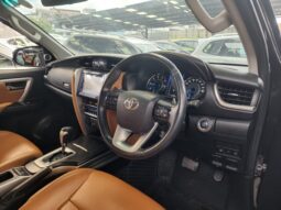 
										TOYOTA FORTUNER 2017 7-Seater. full									
