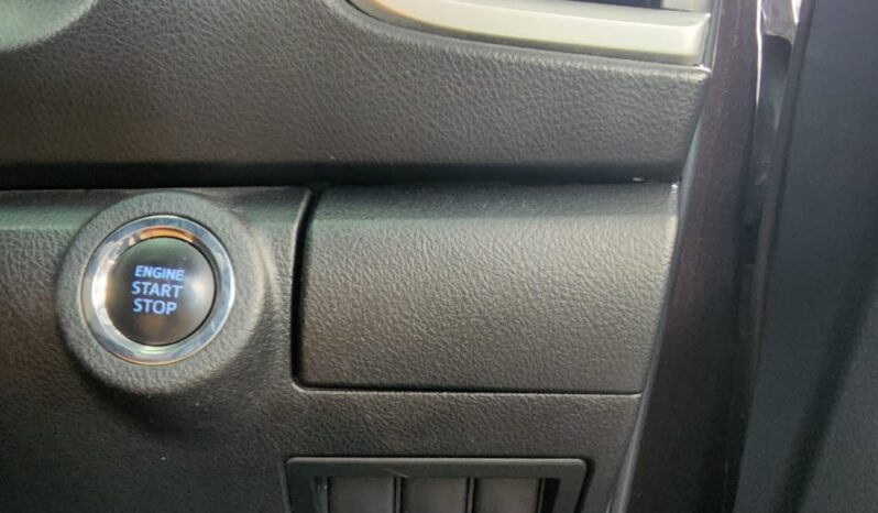 
								TOYOTA FORTUNER 2017 7-Seater. full									
