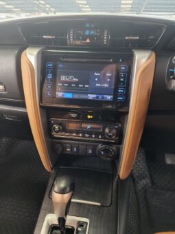 
										TOYOTA FORTUNER 2017 7-Seater. full									