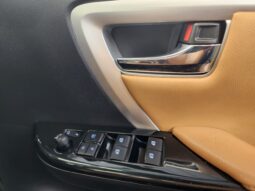 
										TOYOTA FORTUNER 2017 7-Seater. full									