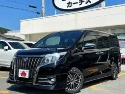 2017 Toyota Esquire Hybrid Gi Black Tailored – A Fuel-Efficient Family Van in Kenya