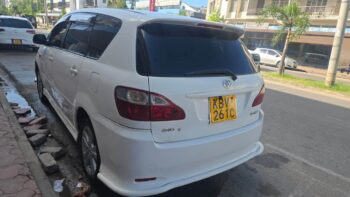 Toyota Ipsum 2009 for Sale in Mombasa